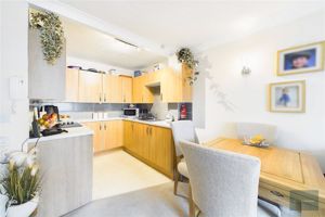 KITCHEN- click for photo gallery